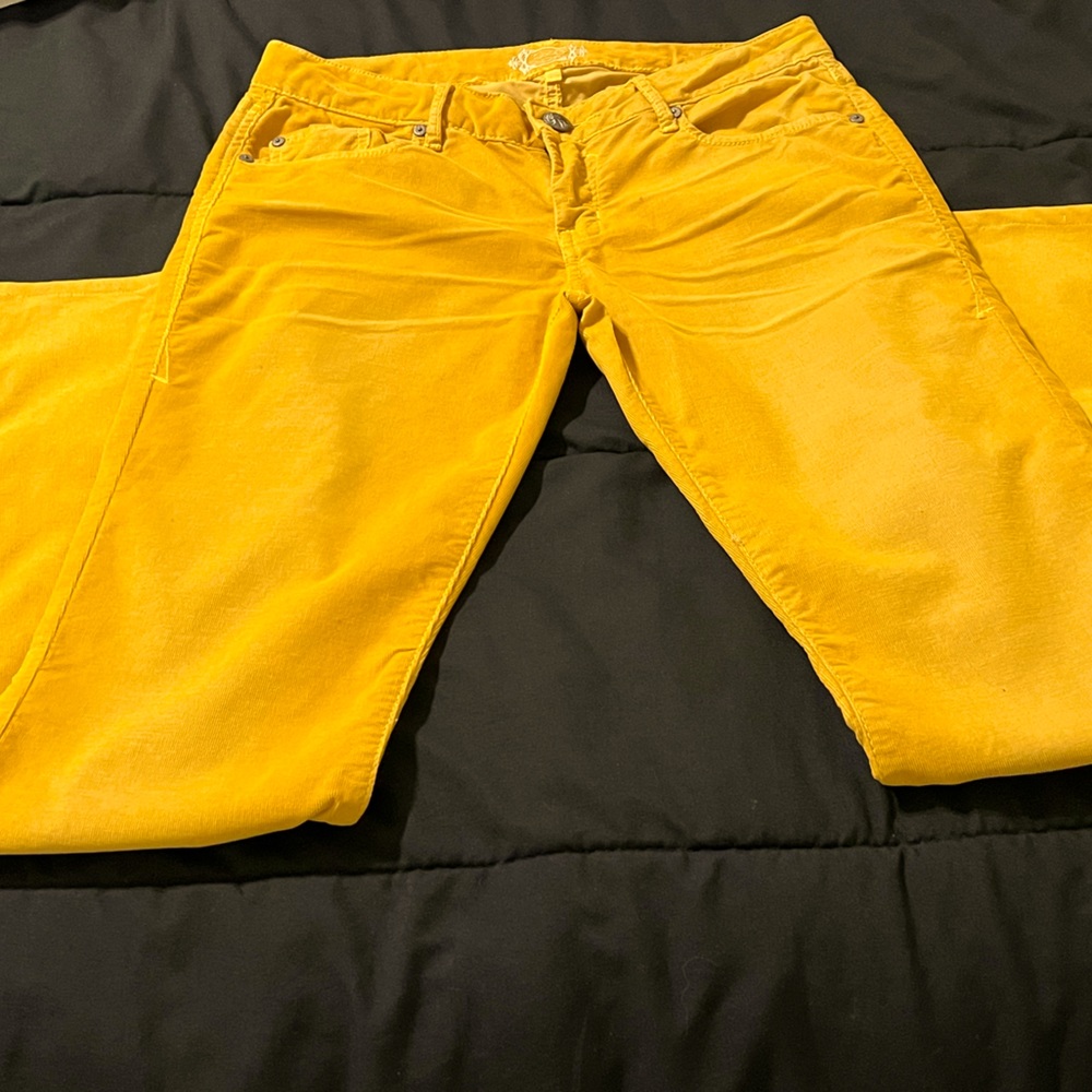 Stitch’s Yellow Gold Corduroy Pants - Rare✨